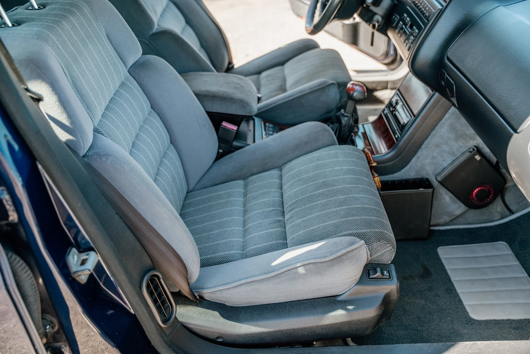 Innenraumfoto von 1997 Citroën XM Turbo CT VSX (9)