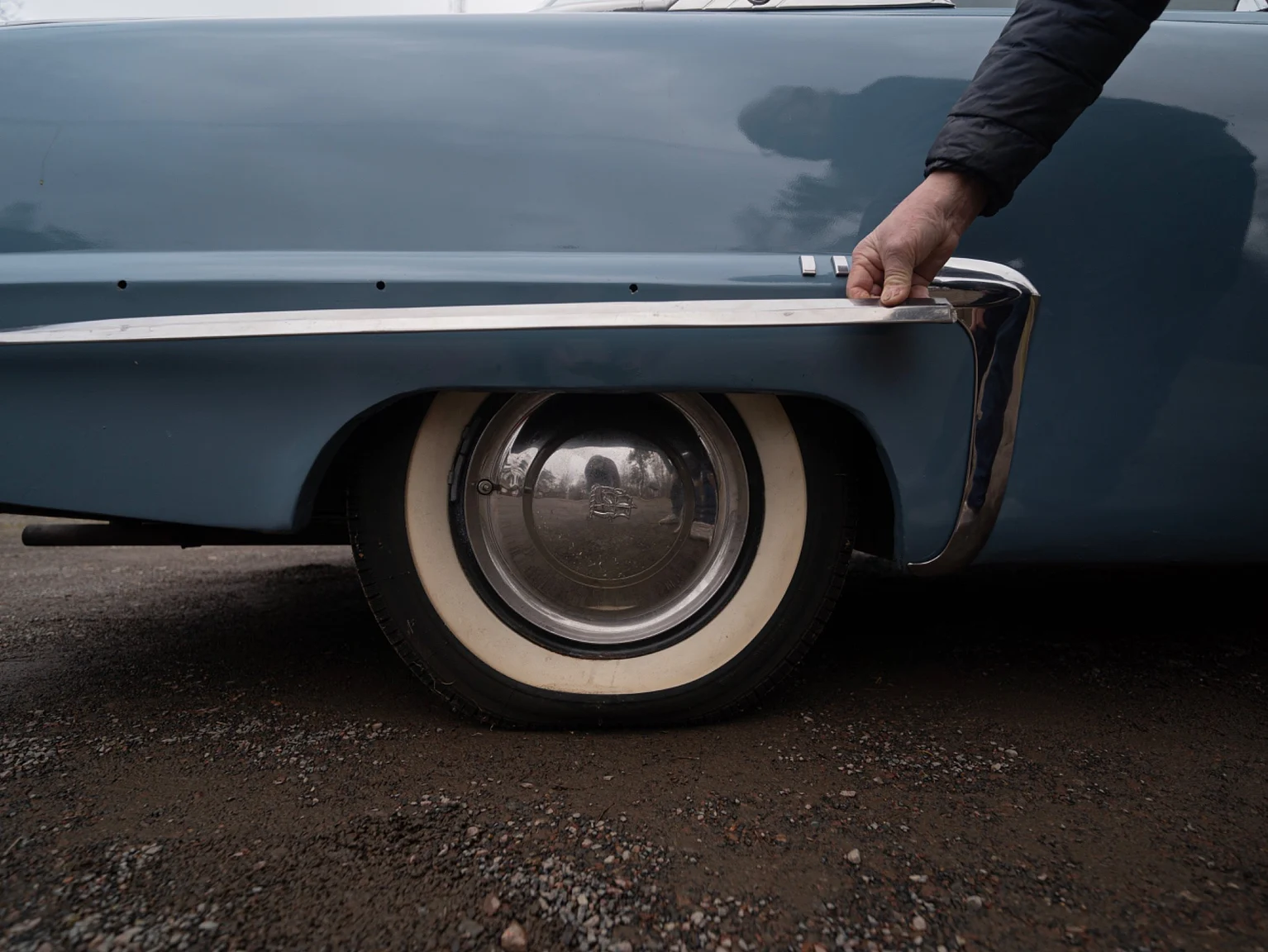 Exterior image of 1953 Plymouth Belvedere 2 door HT Coupe (48)
