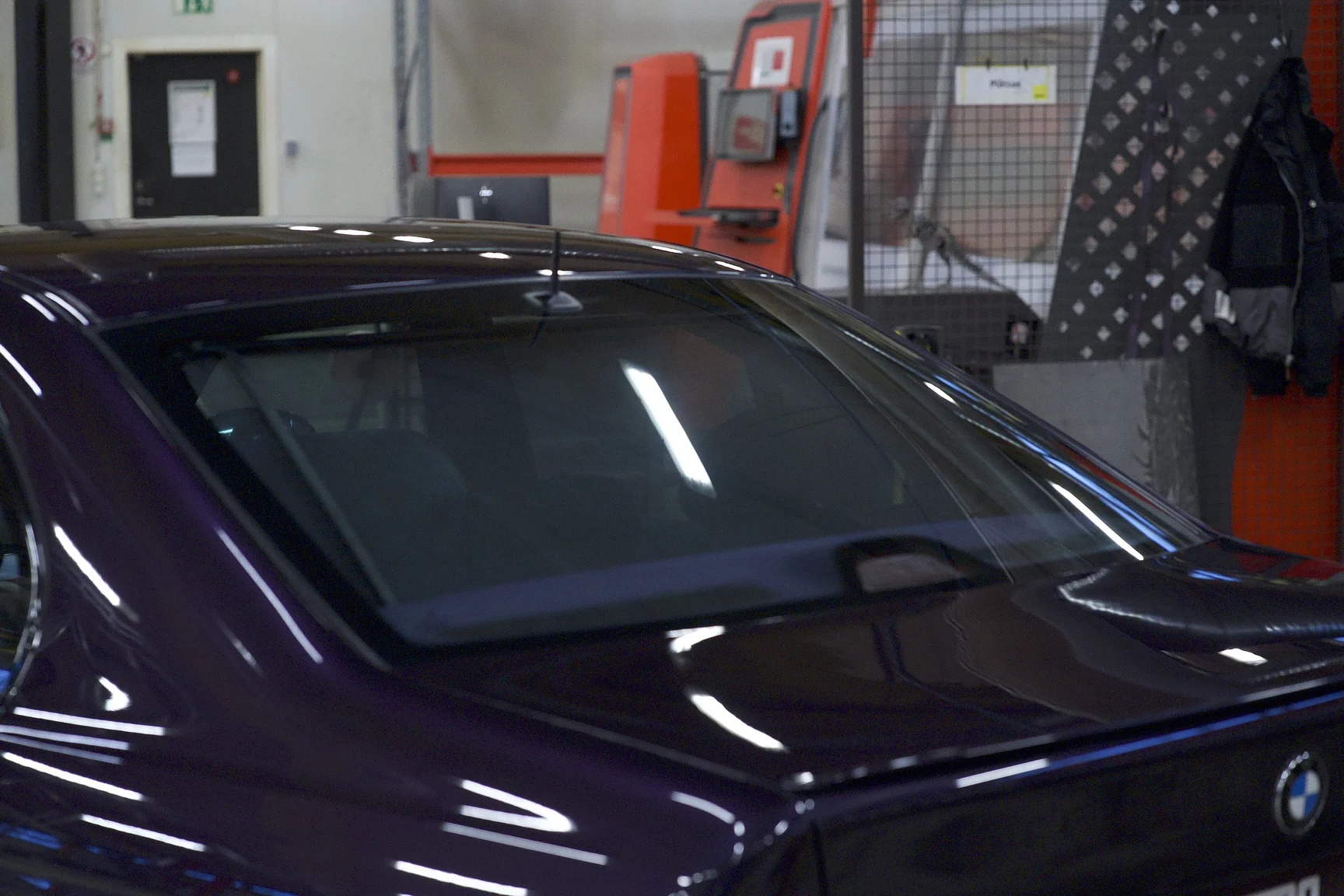 Exteriörbild på 2002 BMW M5 E39 (78)