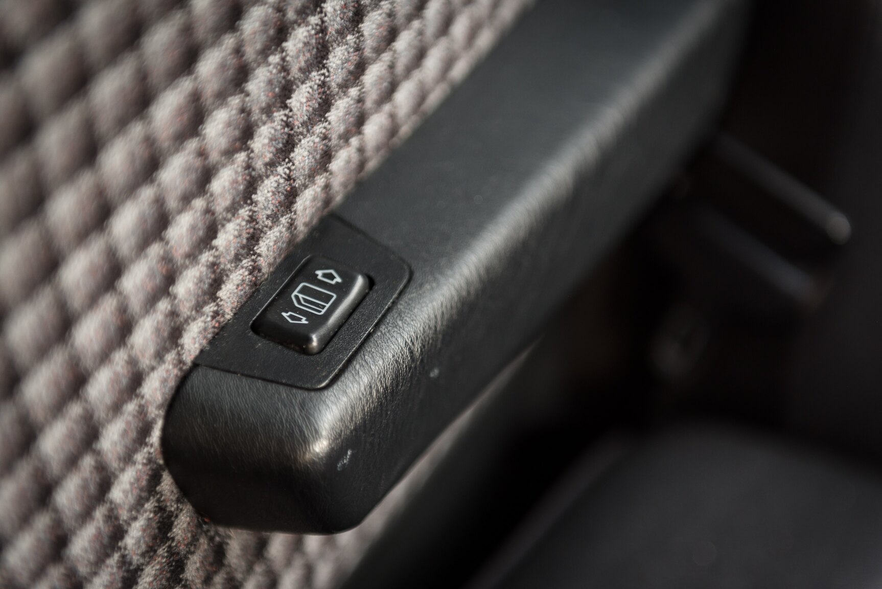 Interior image of 1992 Mercedes-Benz 300CE-24V 