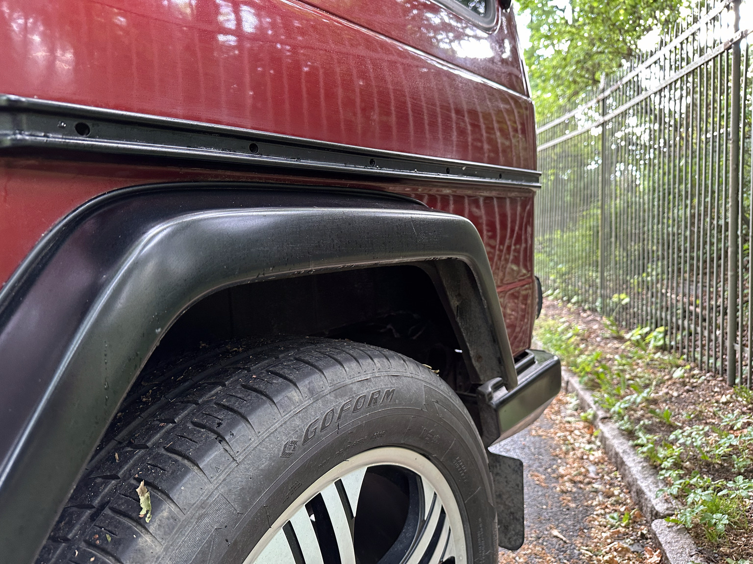 Exterior image of 1986 Mercedes 280 GE (66)