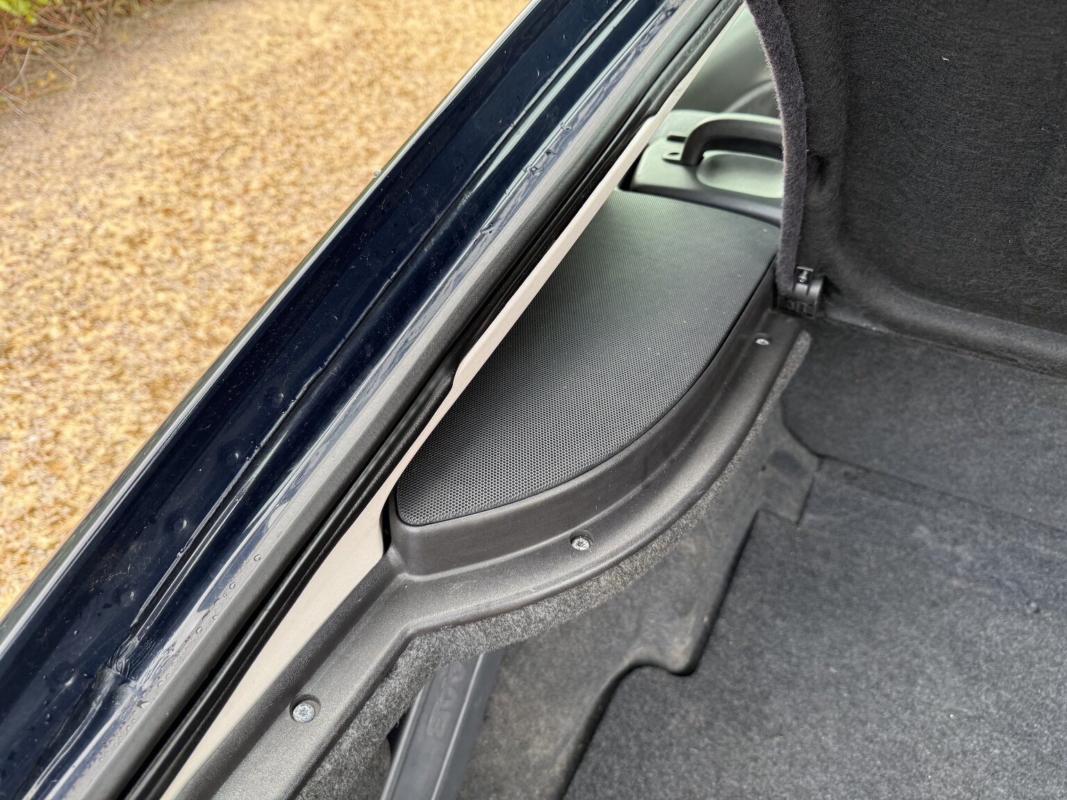 Interior image of 1997 SAAB 900