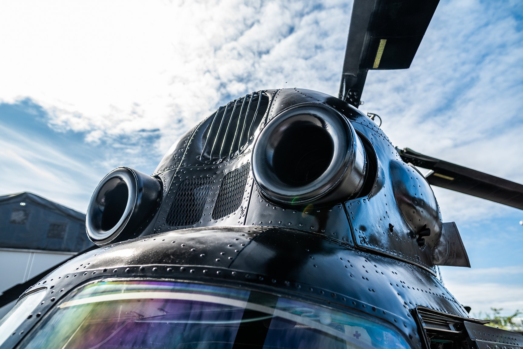 Exteriörbild på 1974 MIL Mi-2