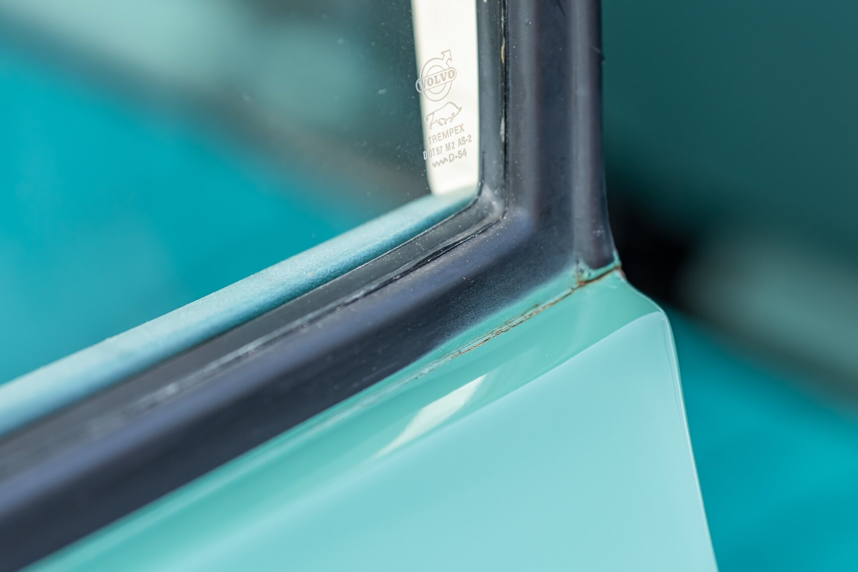 Exteriörbild på 1973 Volvo 144