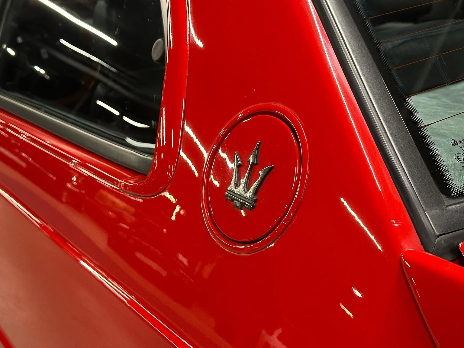 Exteriörbild på 1991 Maserati Racing (12)