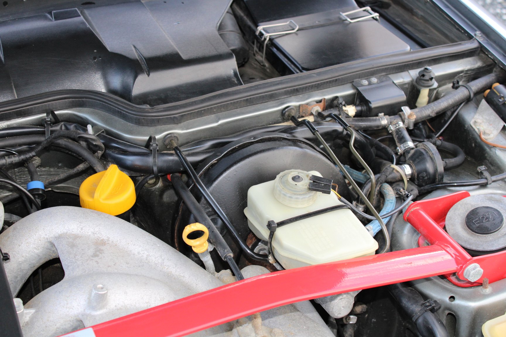 Image of 1991 PORSCHE 944 S2 mechanics