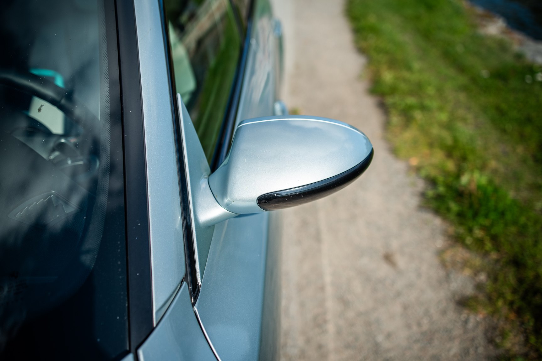 Exterior image of 2006 BMW E60 M5