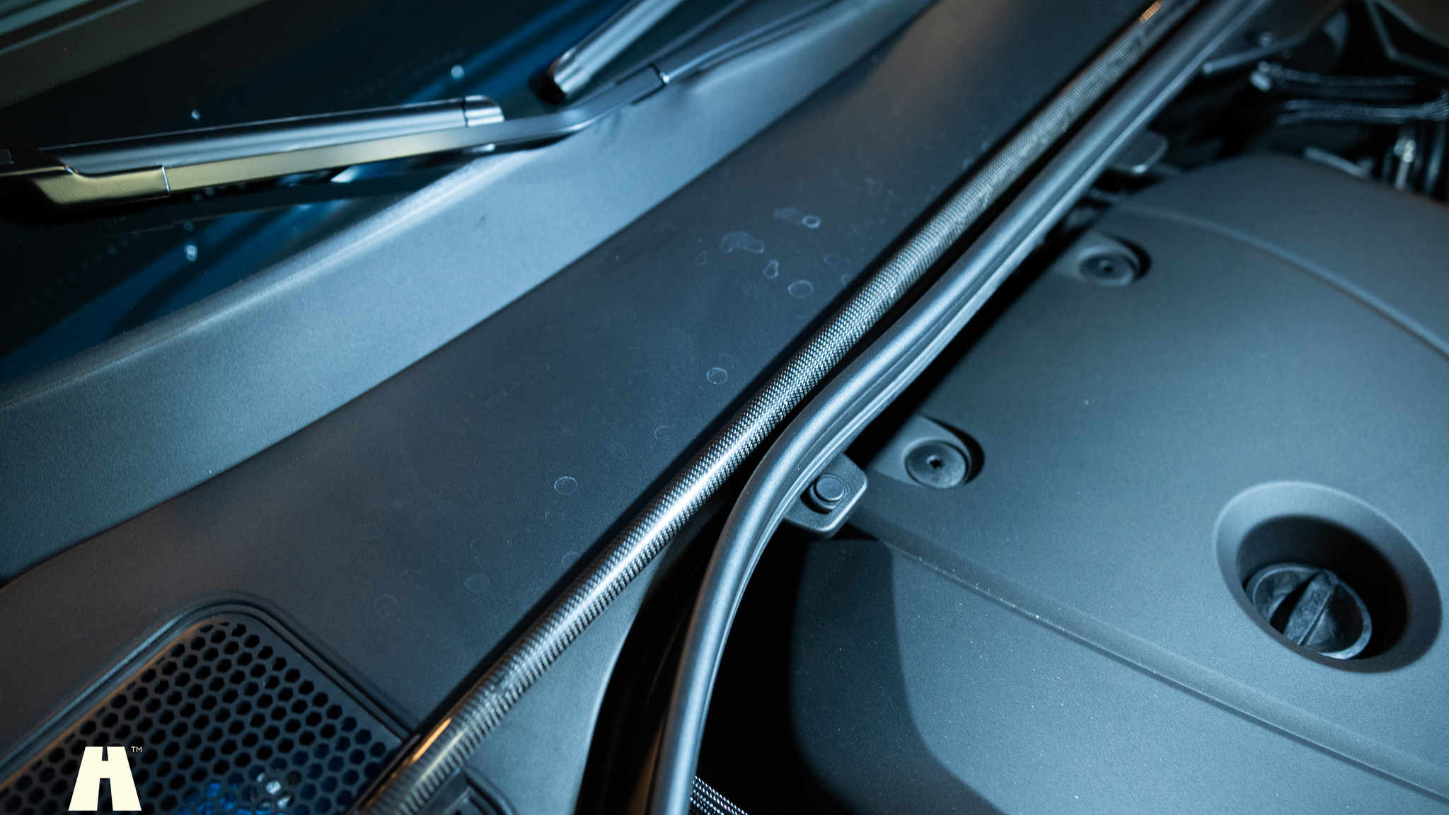 Image of 2017 Volvo V60 Polestar T6 mechanics