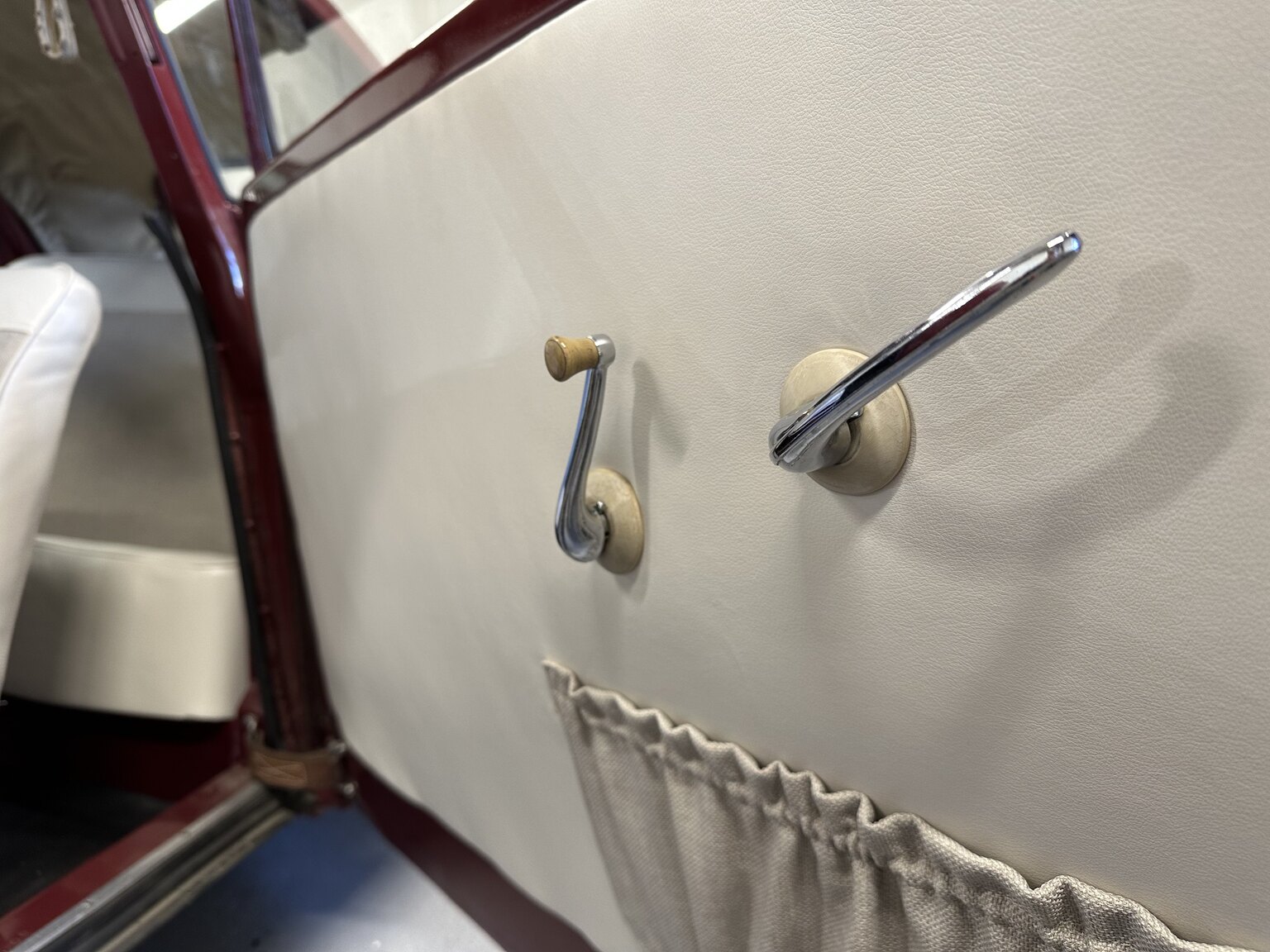 Interior image of 1955 Saab 92 B De Luxe (2)