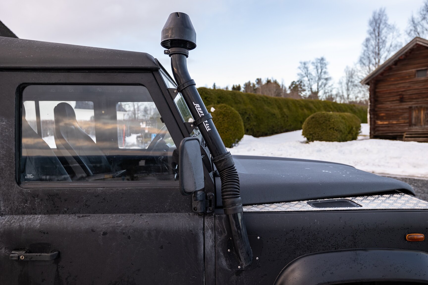 Exterior image of 2000 Land Rover Defender 130