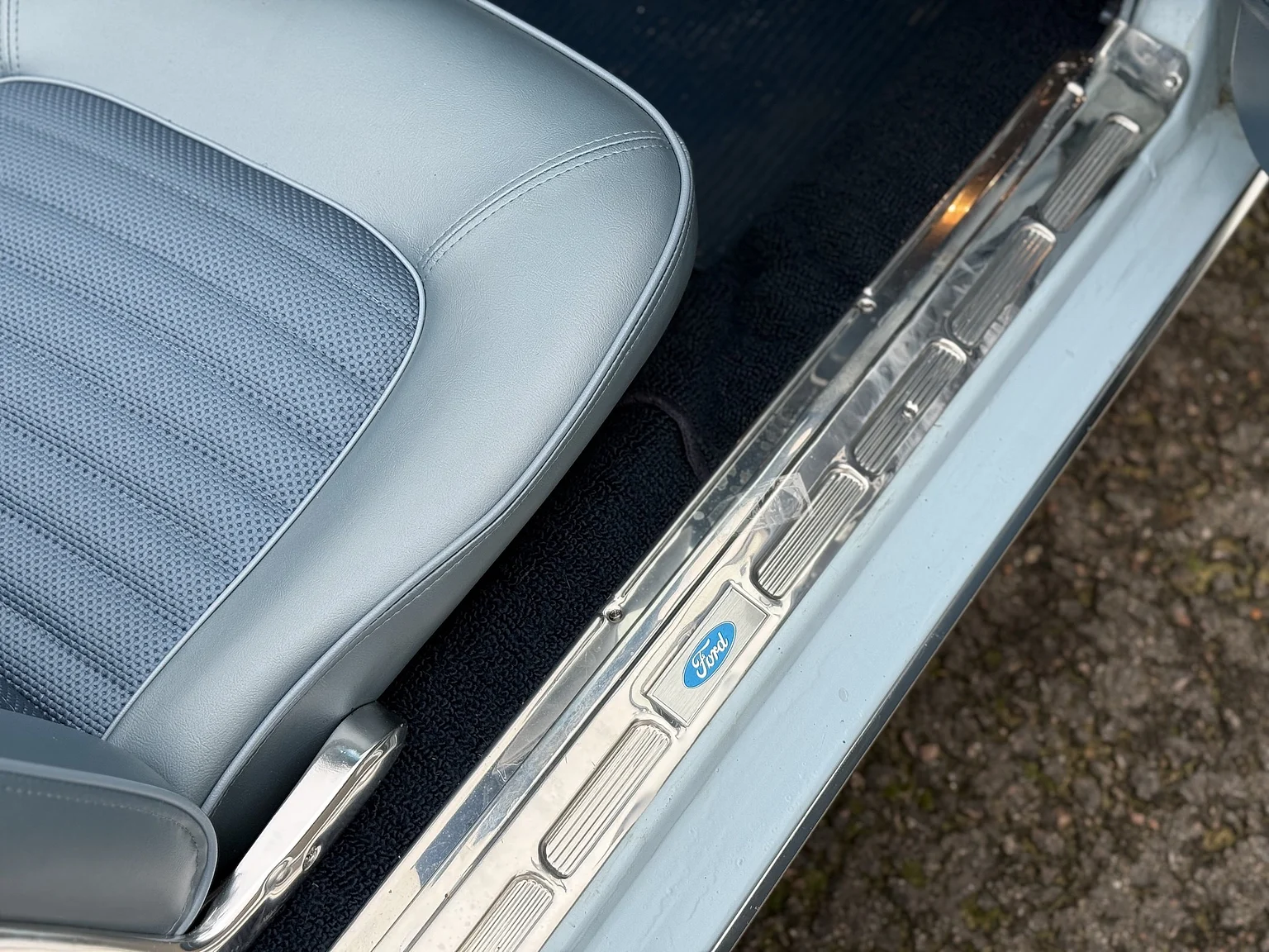 Interiörbild 1966 Ford Mustang Convertible 289 V8 (30)