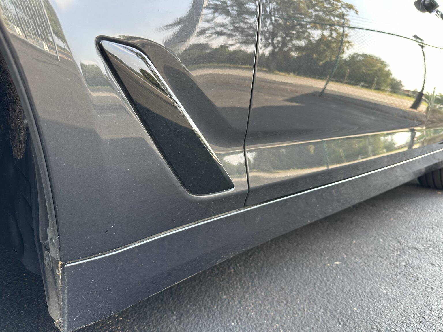Exterior image of 2019 ALPINA B5 S Bi-Turbo Sedan ALLRAD