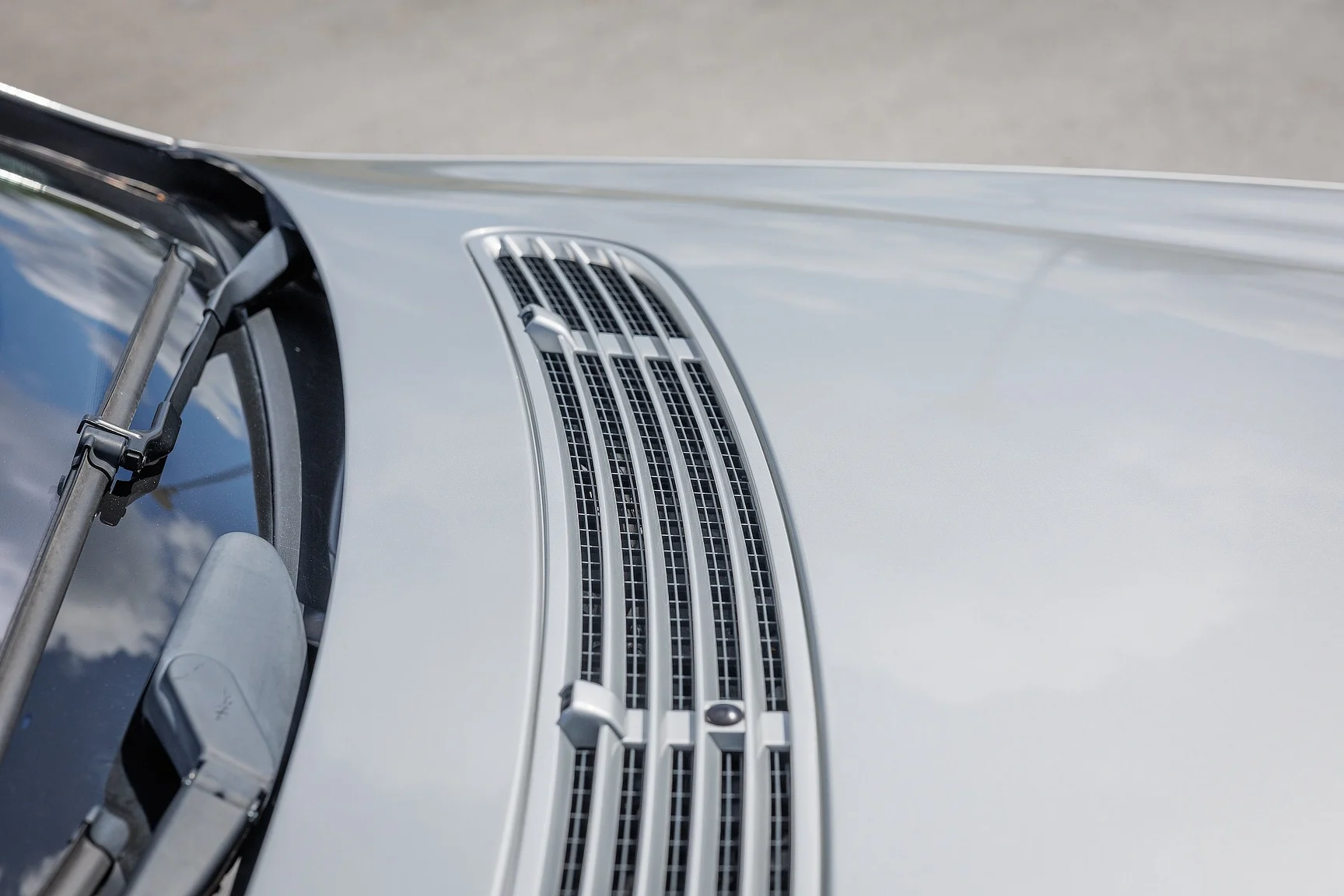 Exteriörbild på 2000 Mercedes-Benz CL 600 (87)