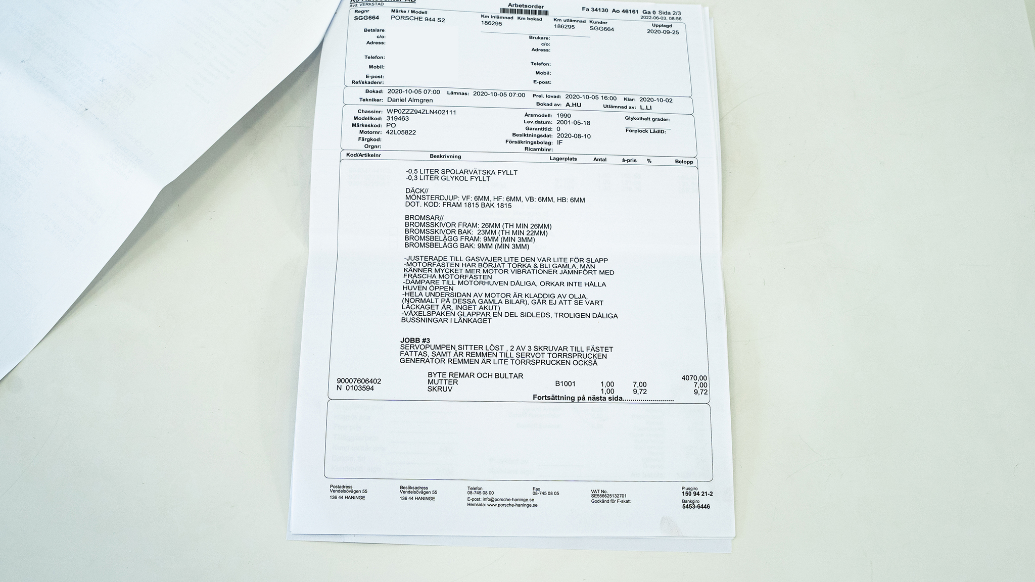 Documentation for 1990 Porsche 944 S2 (21)