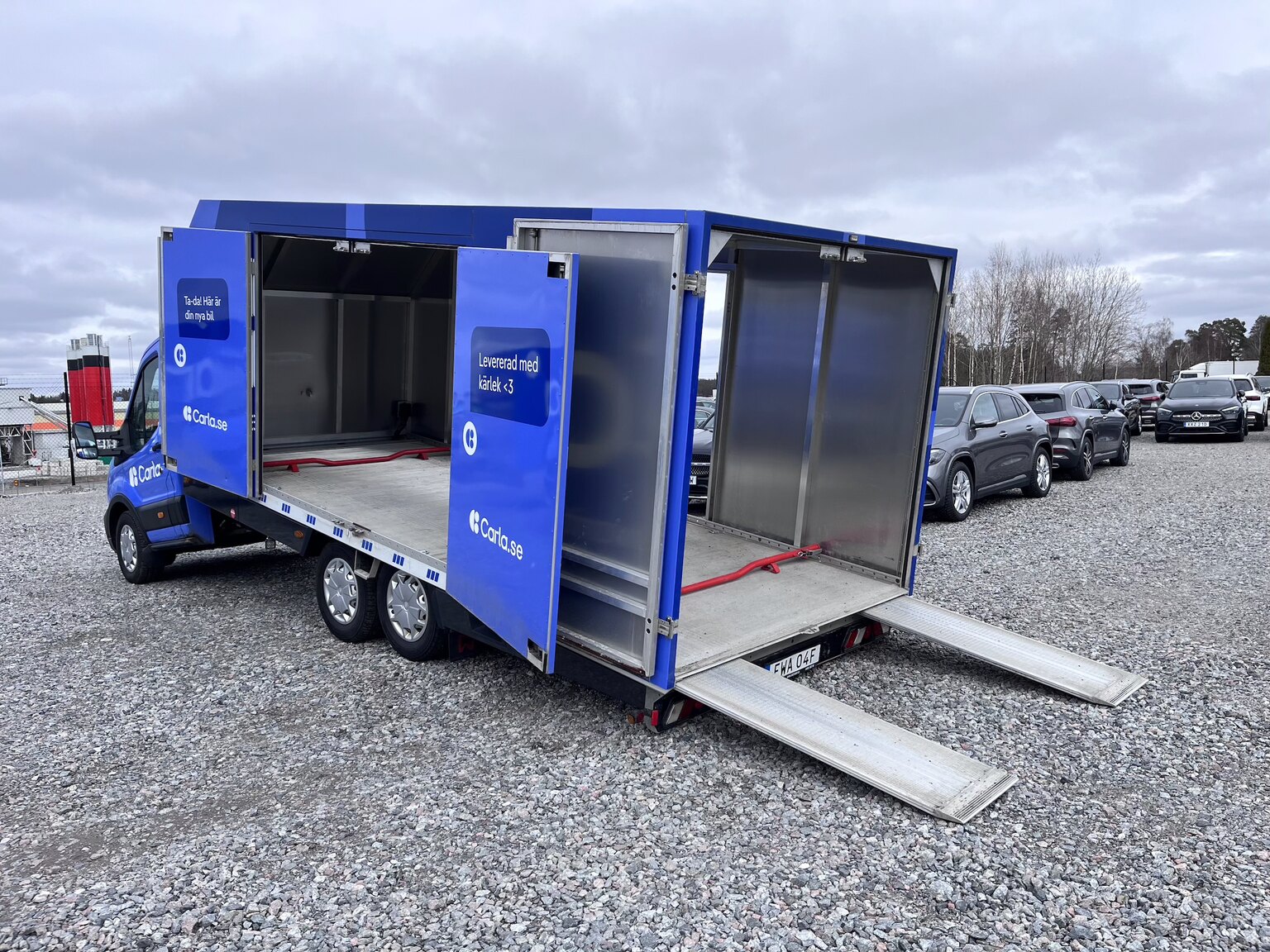 Exterior image of 2022 Ford Transit fordonstransport