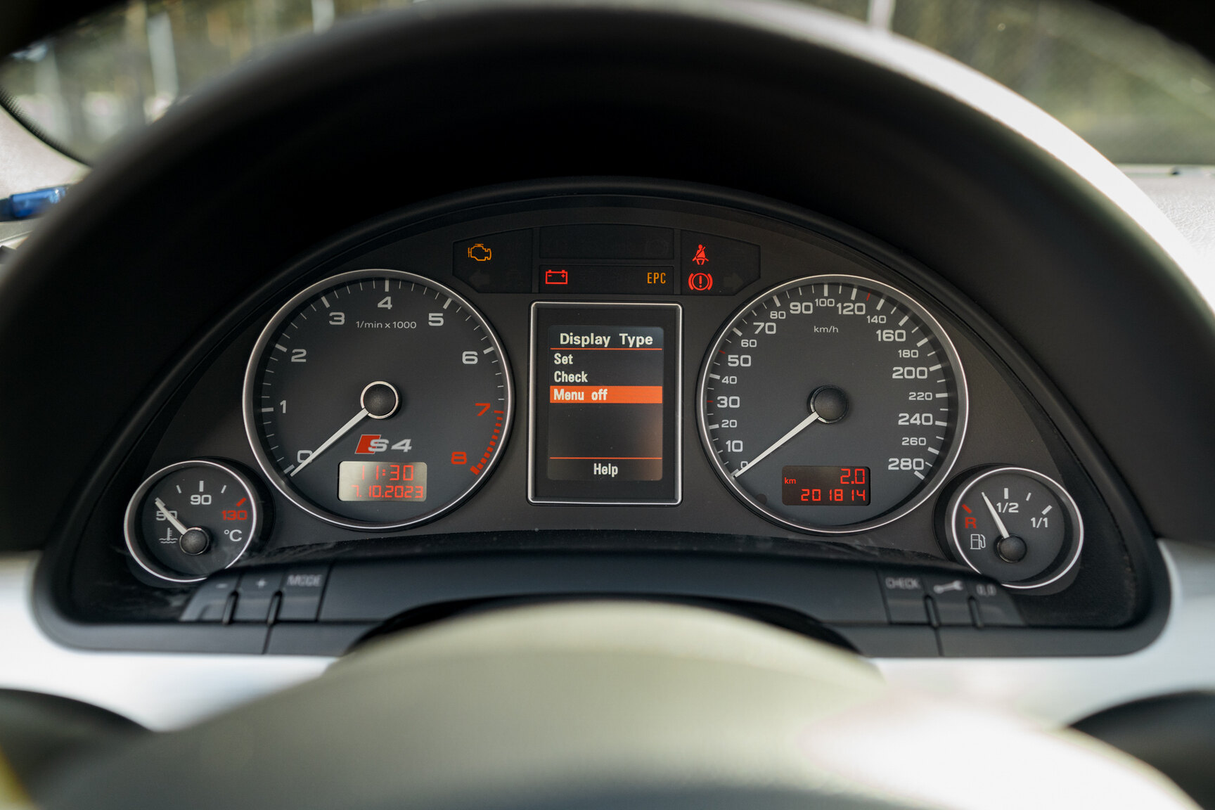 Interiörbild 2005 Audi S4 Avant (32)