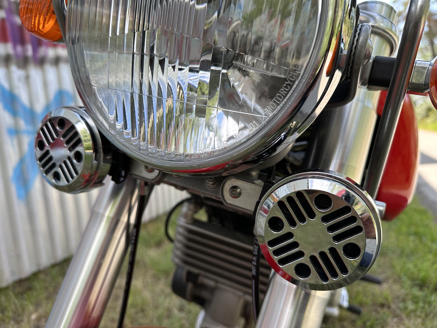 Exterior image of 2006 Ducati 1000 GT (26)