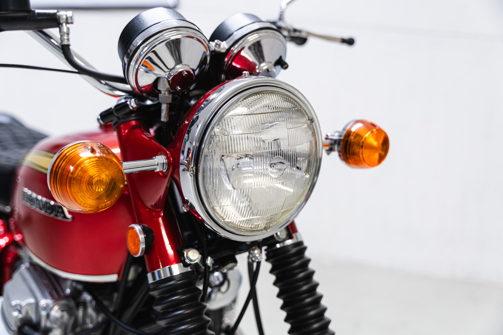 Exterior image of Honda CB750 Sandcast
