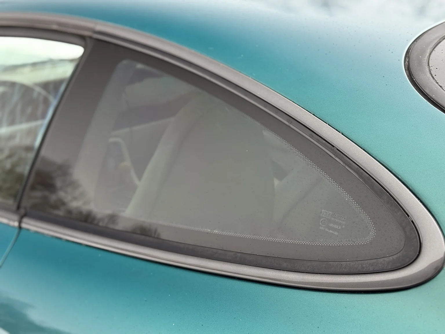 Exterior image of 1997 Jaguar XK8 (50)