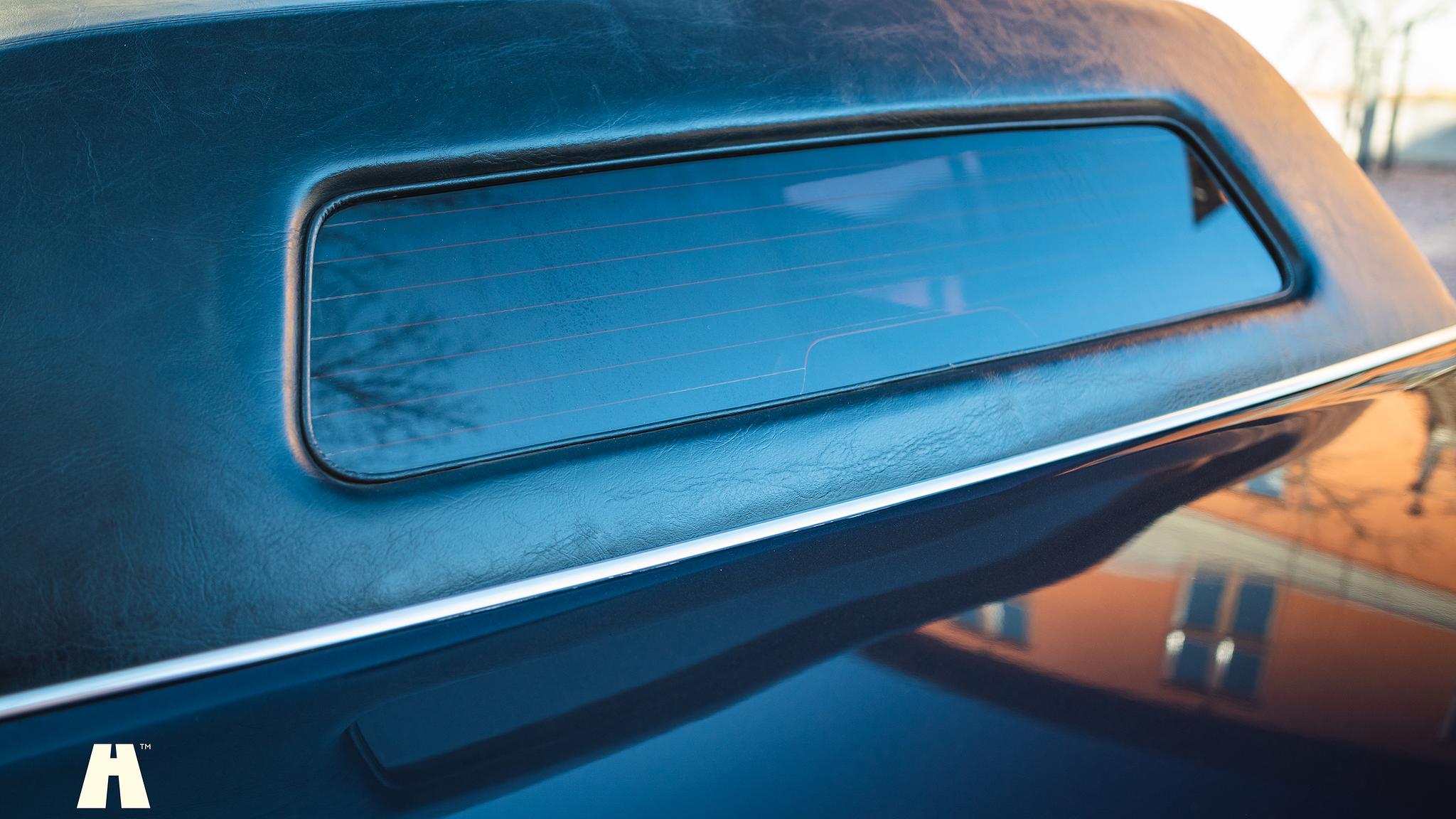 Exterior image of 1992 Lincoln Town Car Limousine 