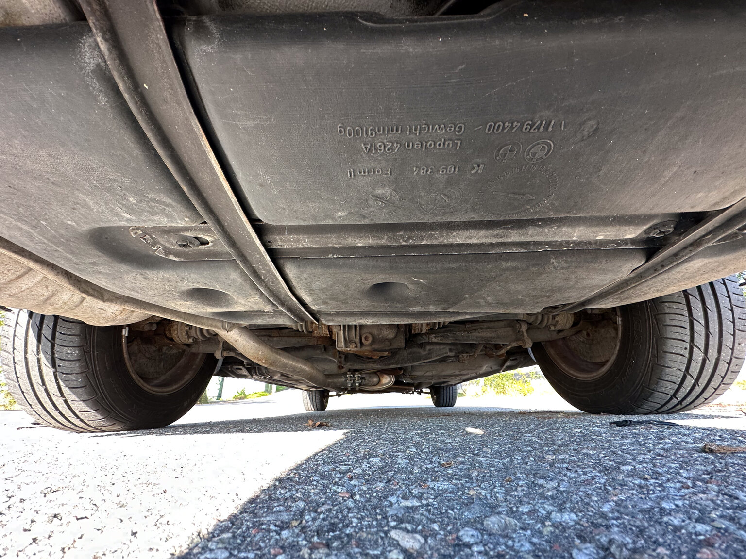 Image of 1994 BMW 520i E34 mechanics