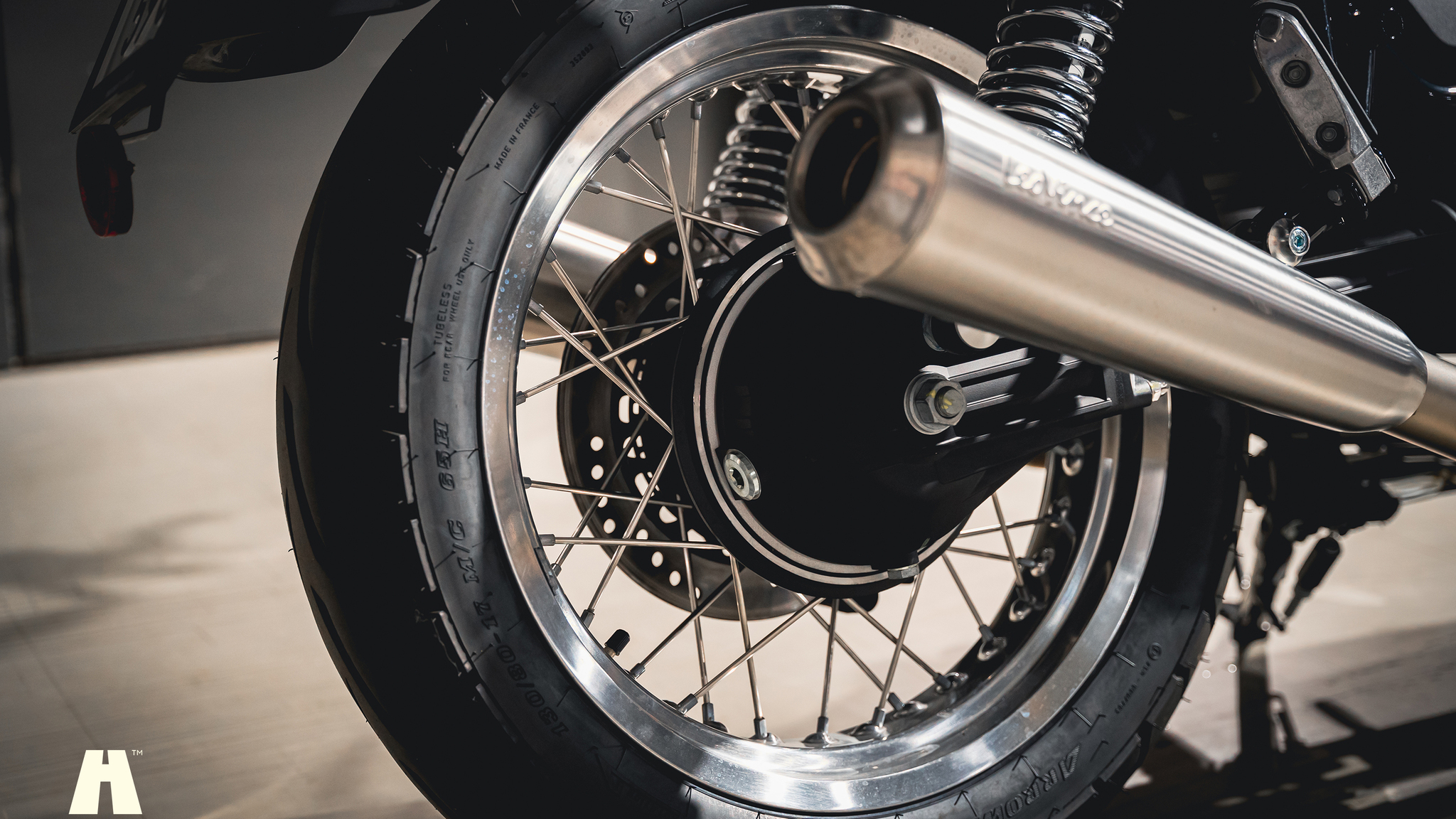 Exteriörbild på 2020 Moto Guzzi V7 III Special