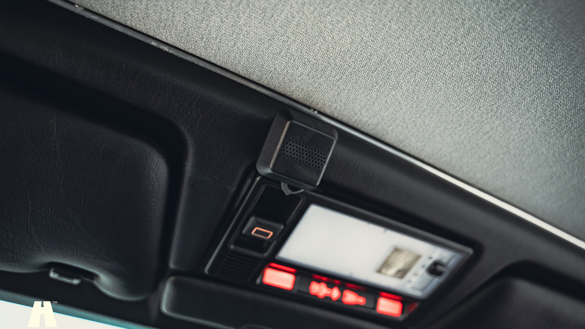 Interior image of 1990 Mercedes 300 CE-24