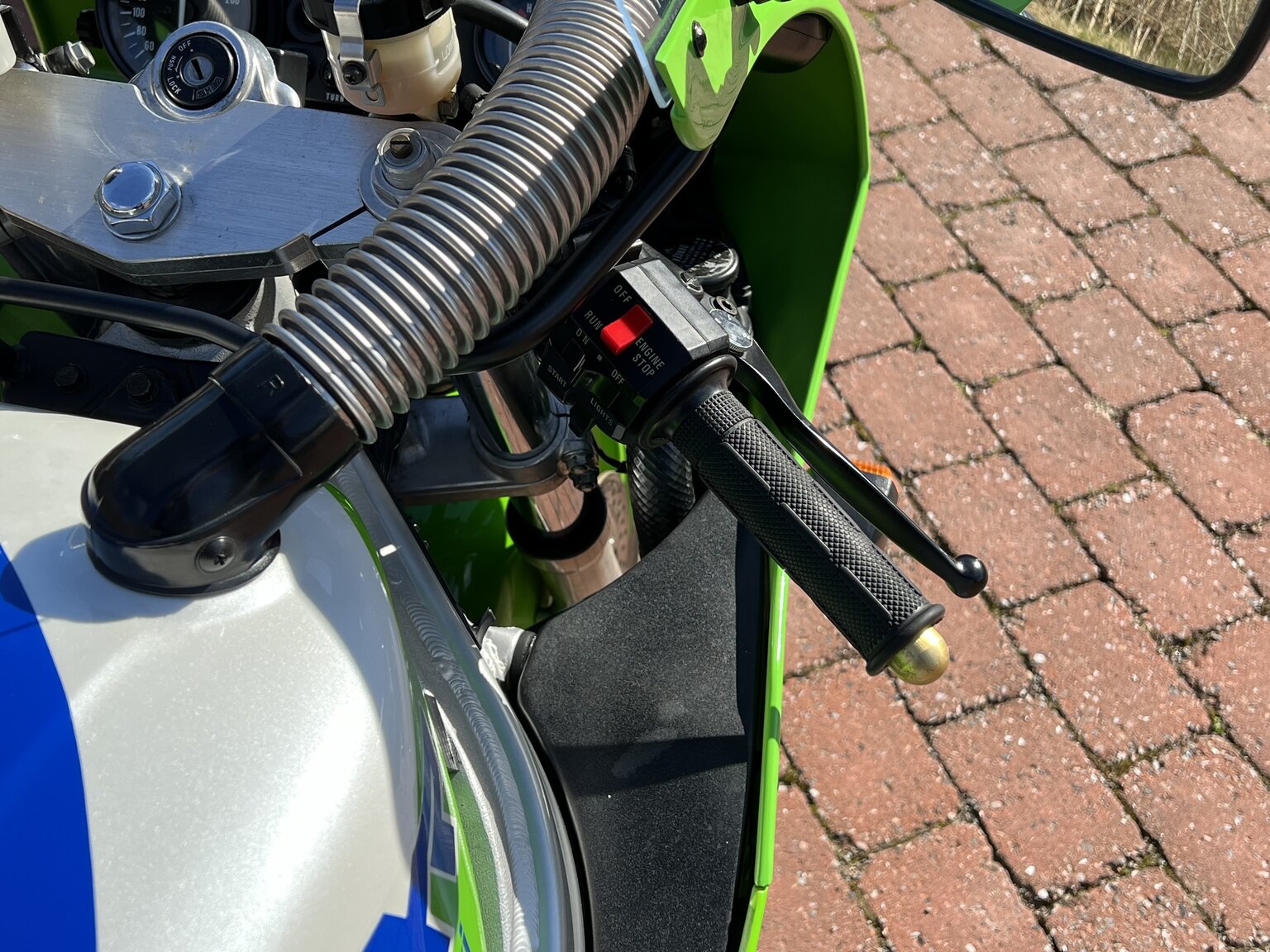 Exterior image of 1989 Kawasaki ZXR 750 H1 (46)