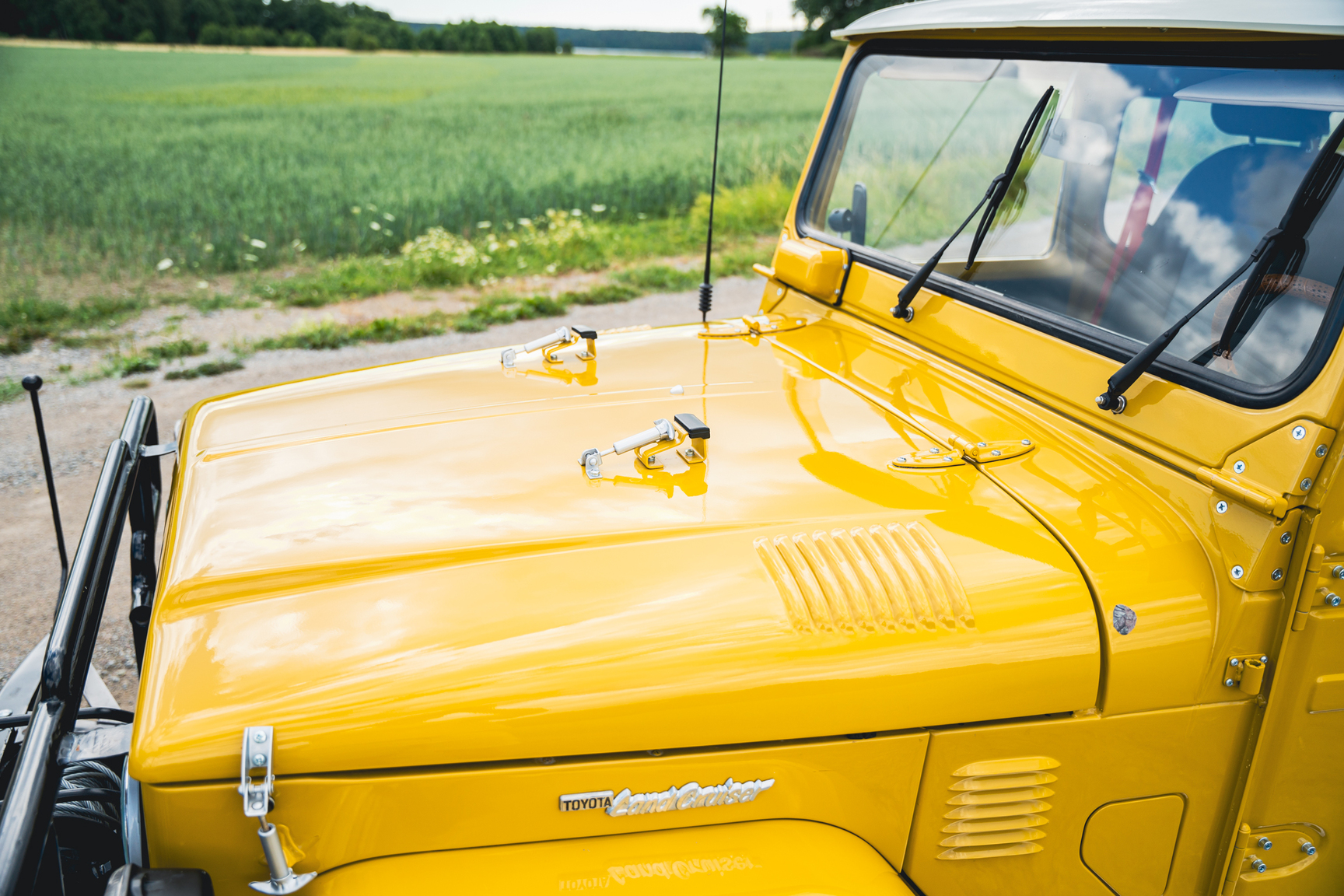 Exterior image of 1976 Toyota Land Cruiser BJ40