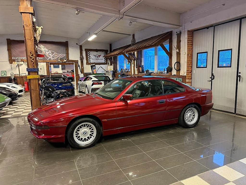Bild von 1992 BMW 850 (2)