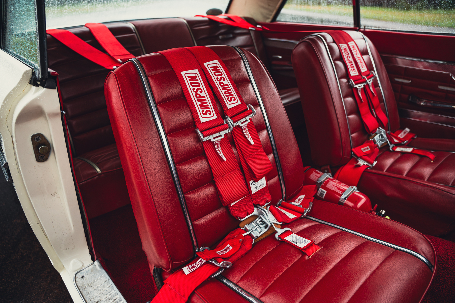 Innenraumfoto von 1964 Ford Fairlane 500 Sport Coupé (9)