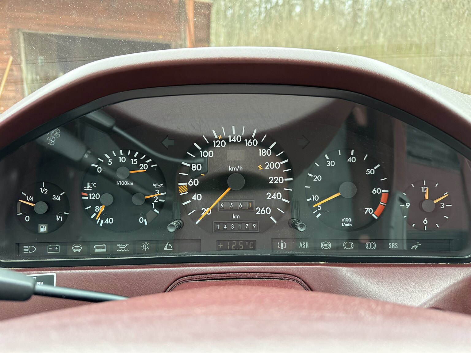 Interiörbild 1992 Mercedes-Benz SL 500