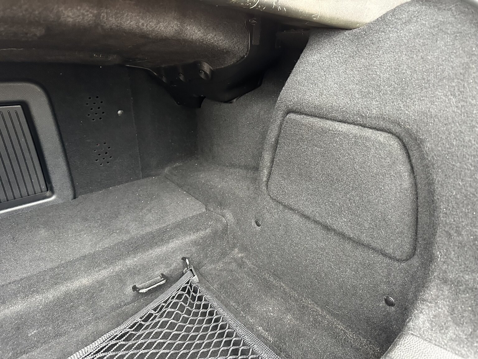 Innenraumfoto von 2012 Mini Cooper SD Roadster