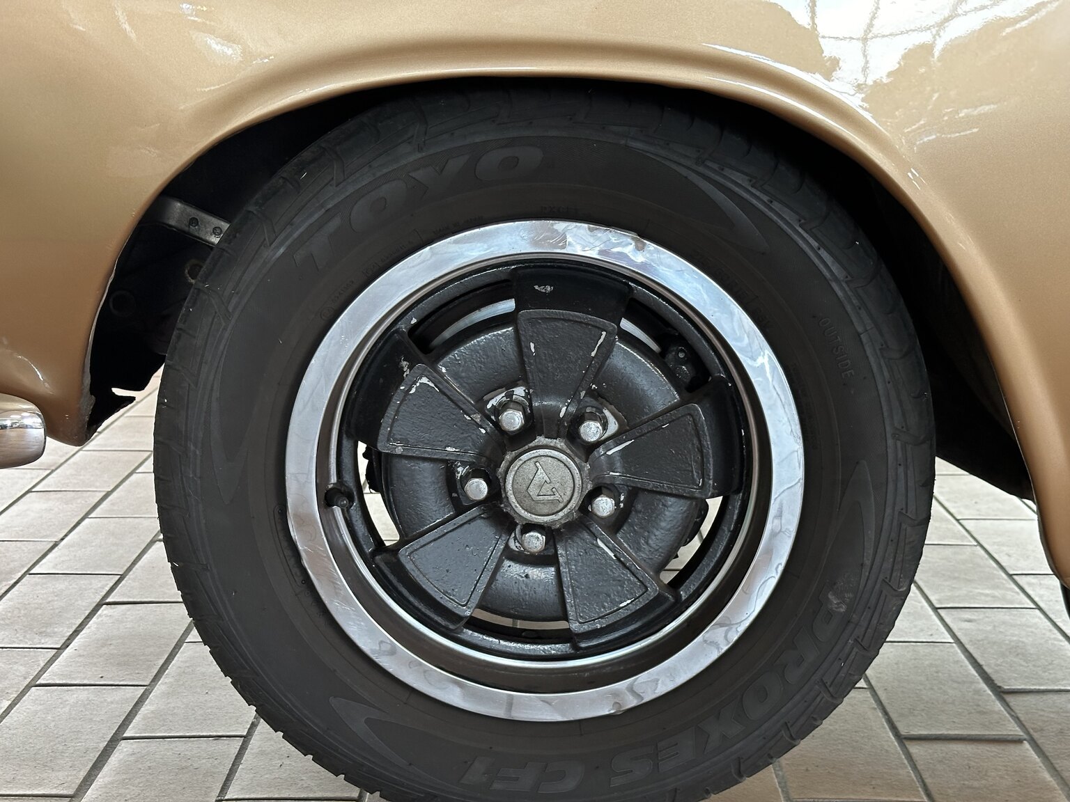 Exterior image of 1973 Volvo 1800 ES (49)