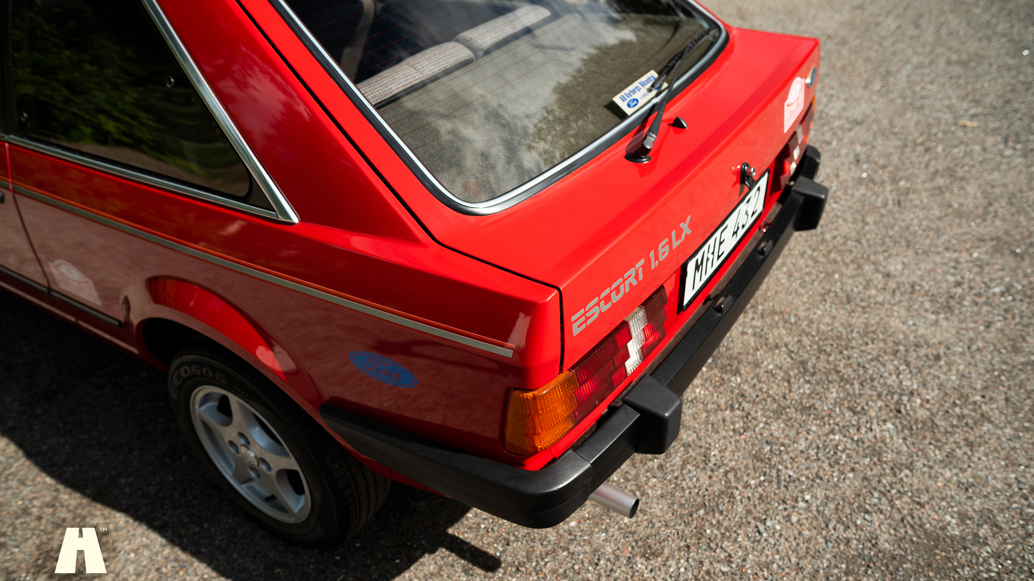 Exteriörbild på 1986 Ford Escort 1.6 Hatchback 3-door  (12)