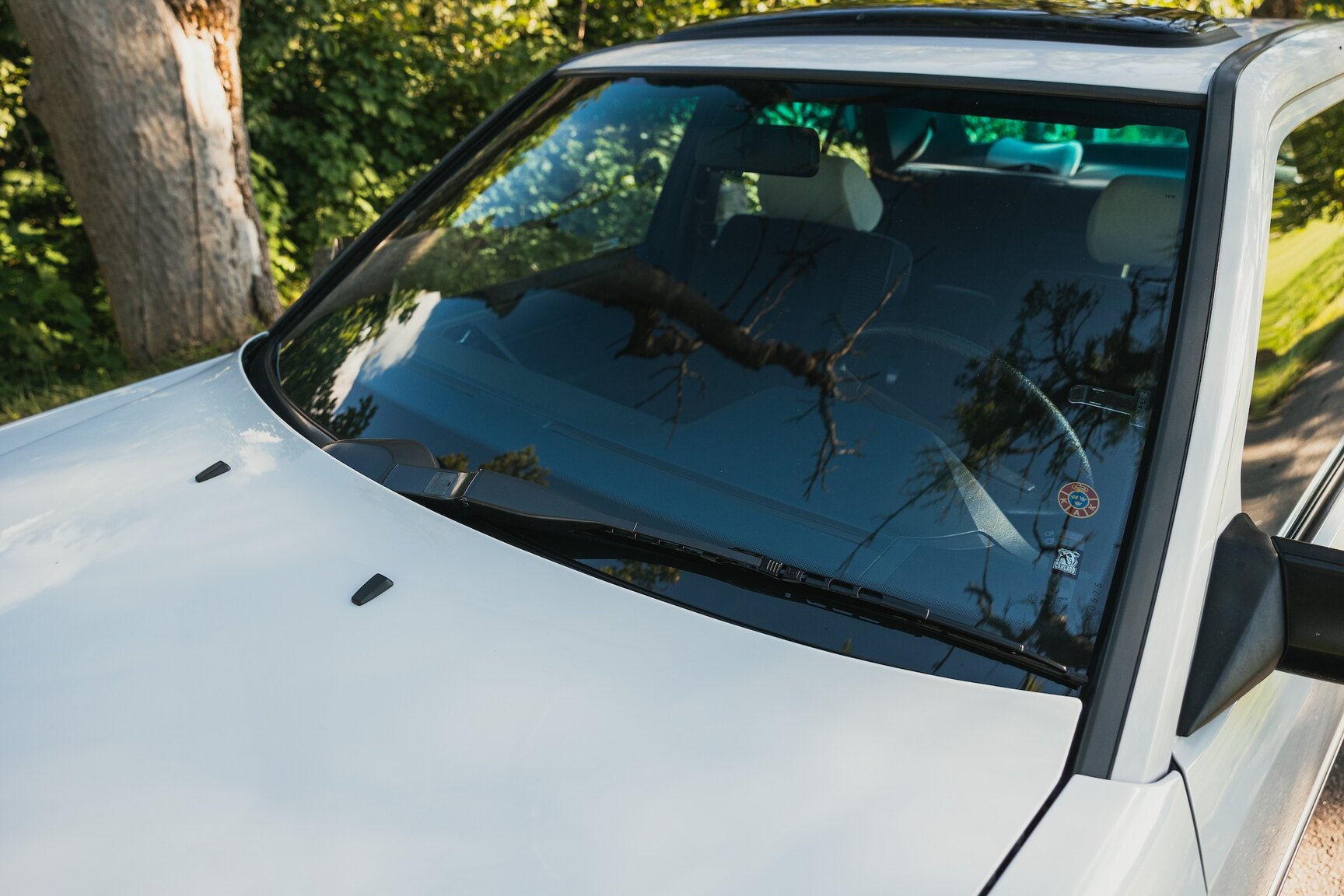 Exteriörbild på 1987 Mercedes-Benz 230E