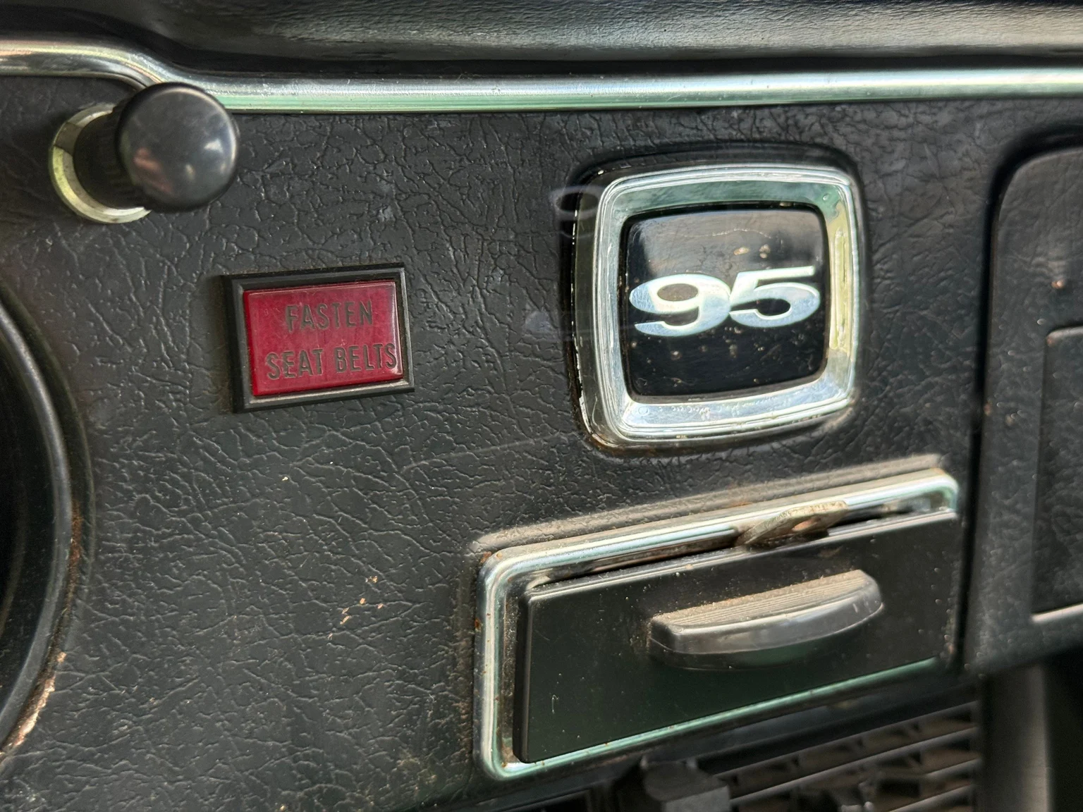 Interiörbild 1975 Saab 95 V4 kombi - 7-sits (13)