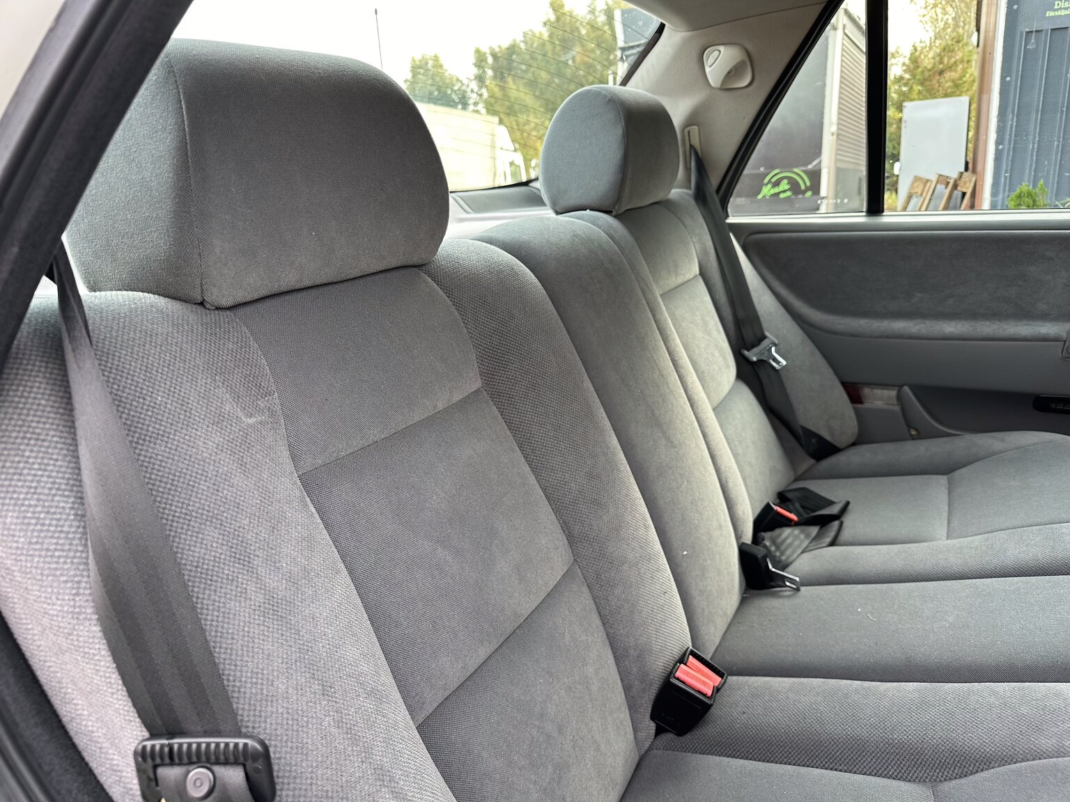Interior image of 1996 SAAB 9000