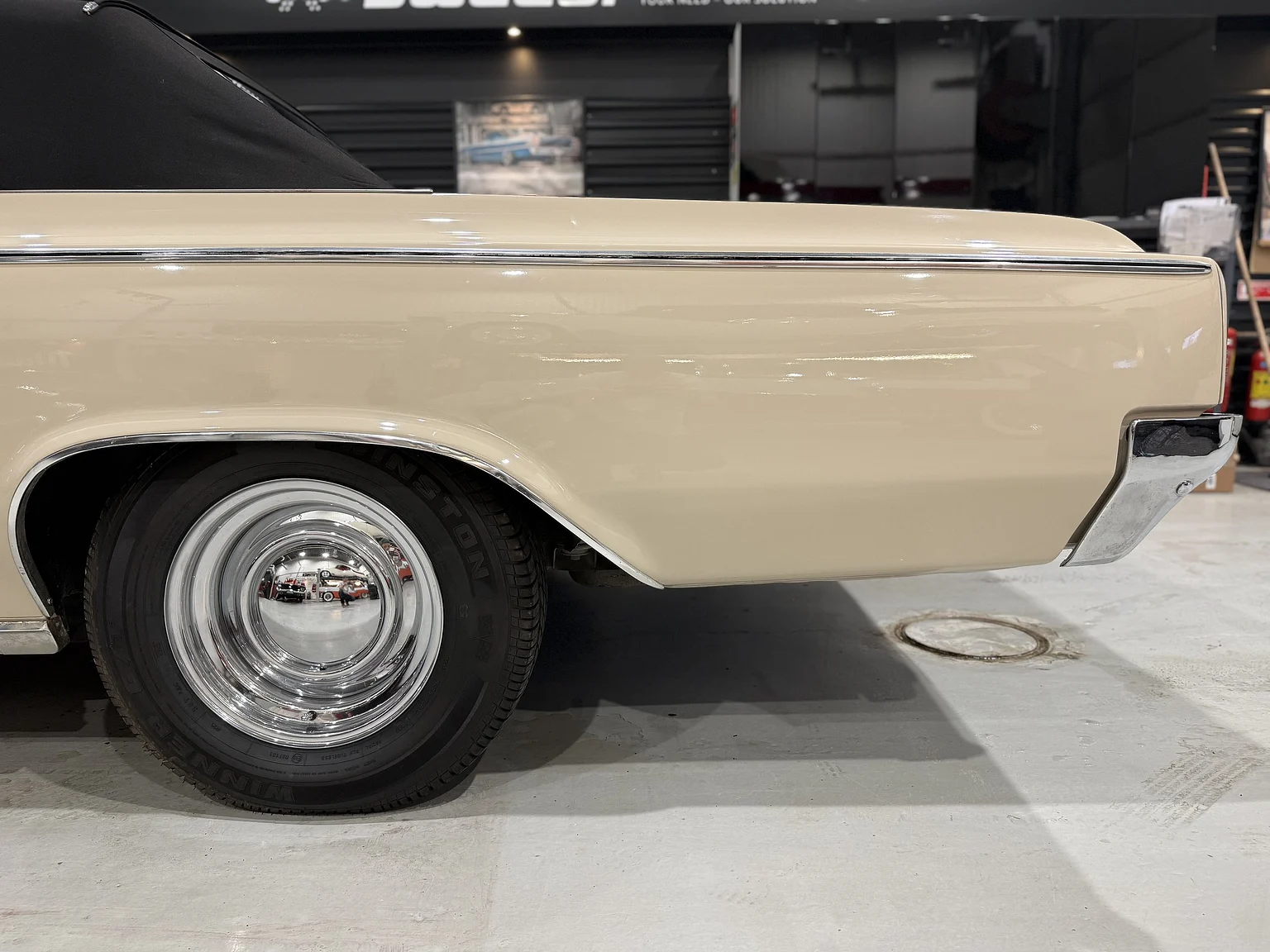 Exterior image of 1964 Oldsmobile Cutlass Convertible (35)