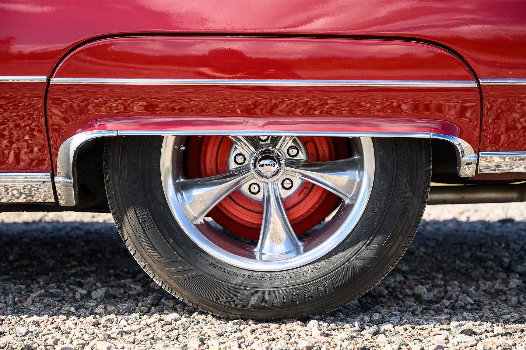 Exteriörbild på 1970 Oldsmobile Ninety-Eight Convertible 7.5 V8