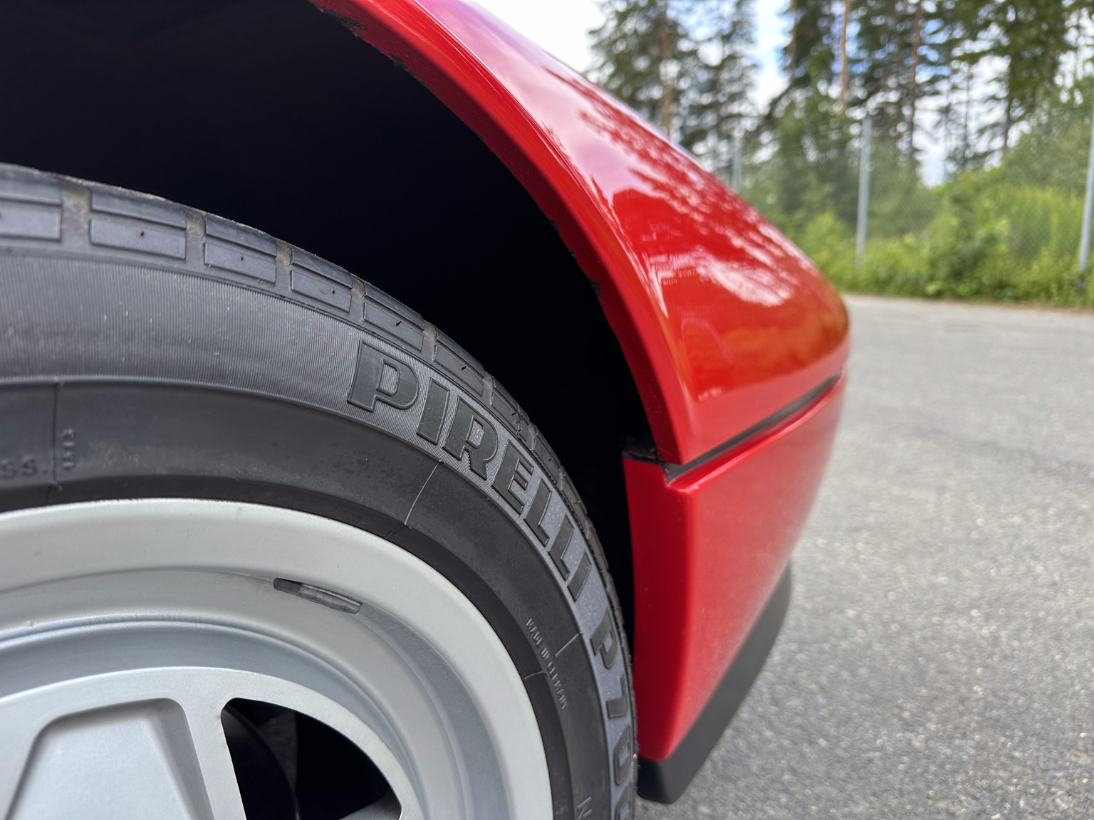 Exteriörbild på 1988 Ferrari 328 GTB