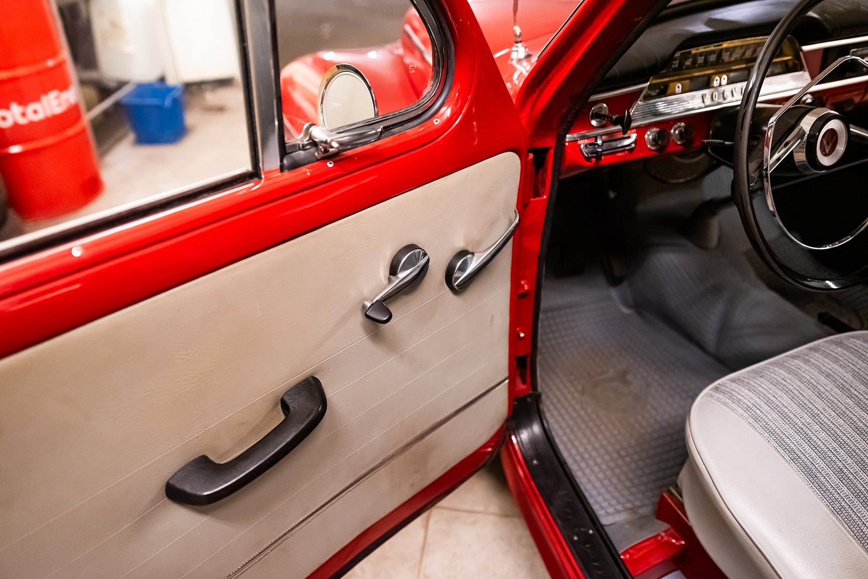 Interior image of 1962 Volvo PV 544 B18 Sport