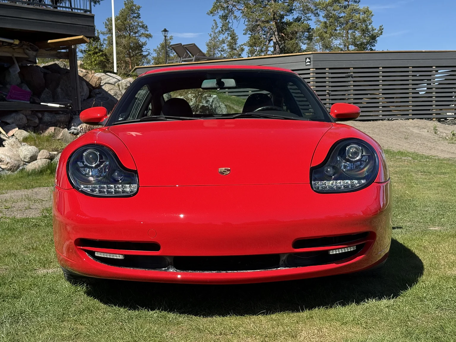Exteriörbild på 1998 Porsche 996 Carrera (5)