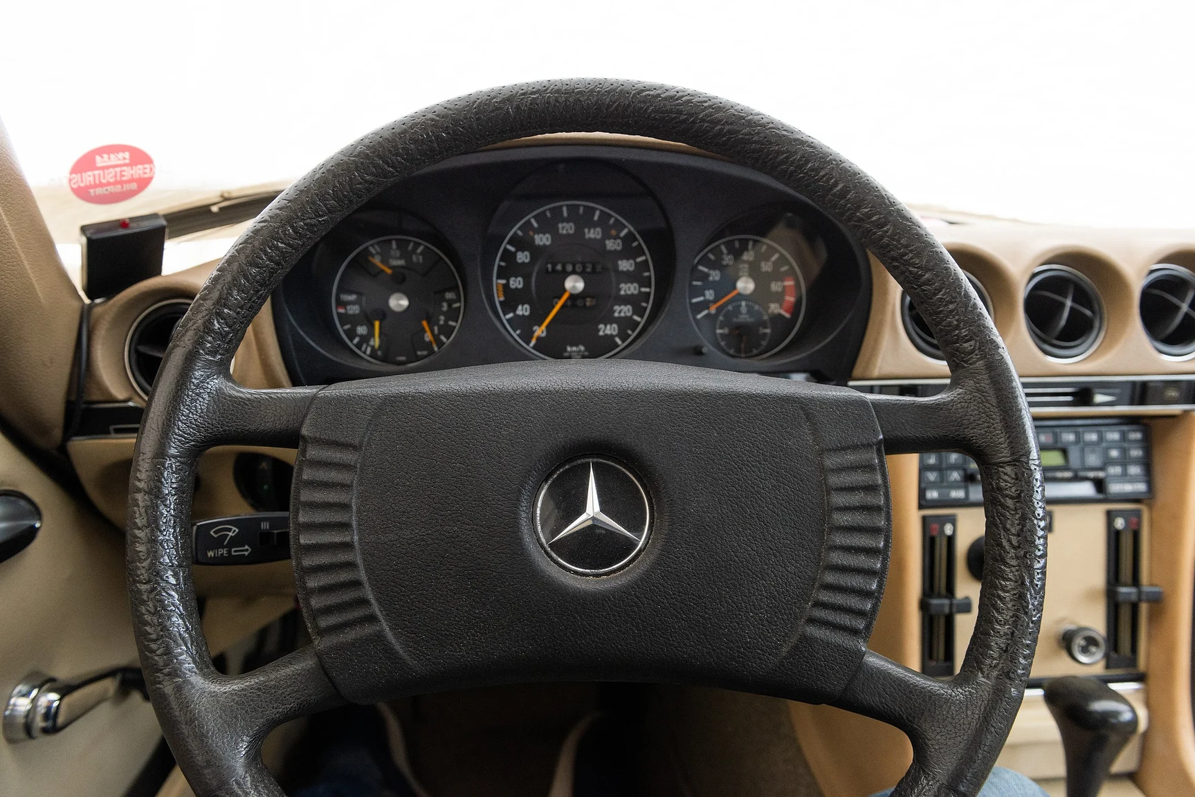 Innenraumfoto von 1975 Mercedes Benz 450 SLC (14)