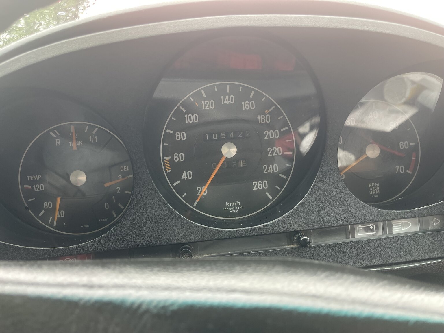 Innenraumfoto von 1973 Mercedes 350 SLC