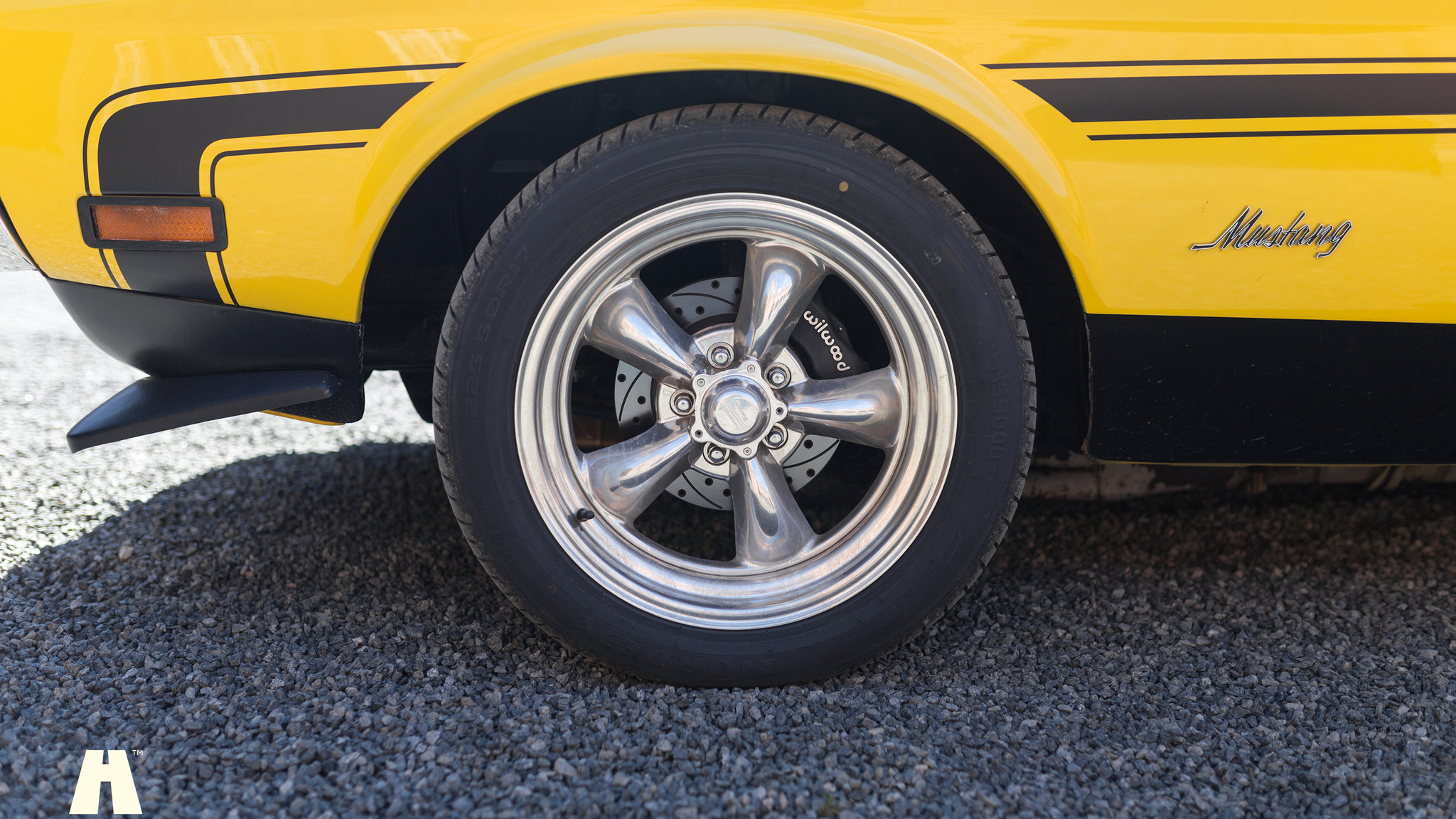 Exterior image of 1971 Ford Mustang 429 Cabriolet (23)