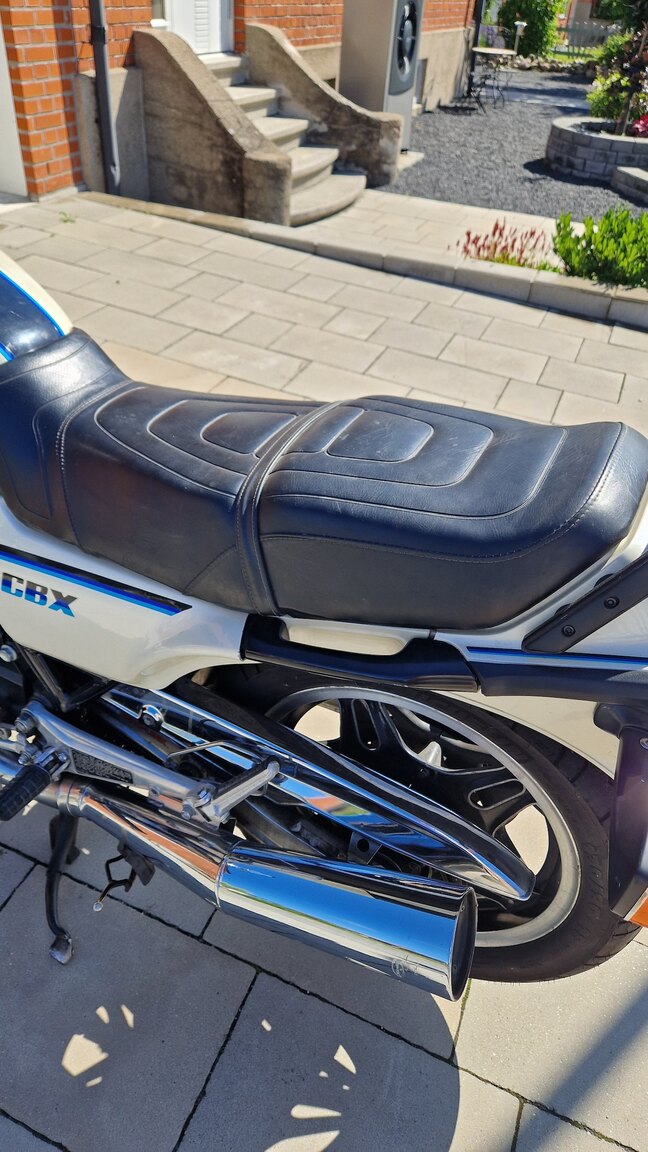 Exterior image of 1982 Honda CBX1000