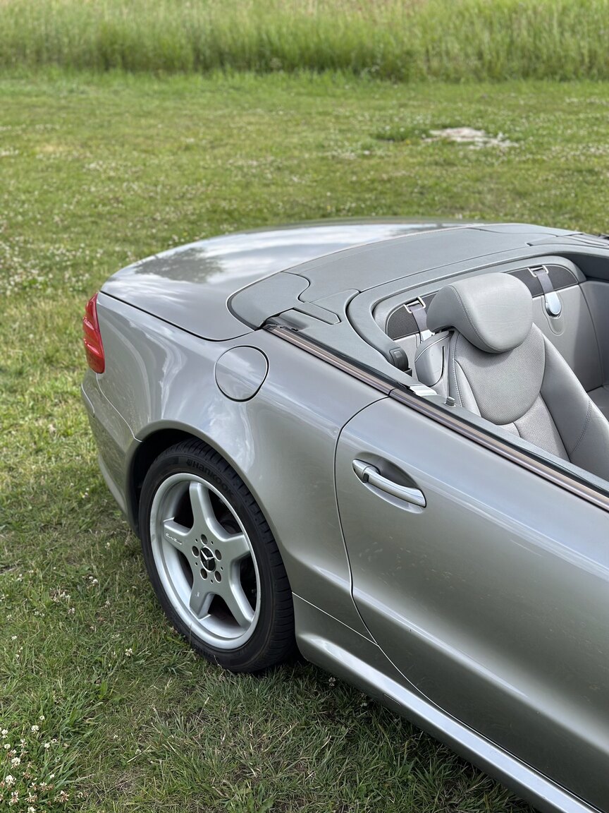 Aussenfoto 2003 Mercedes Benz SL 500