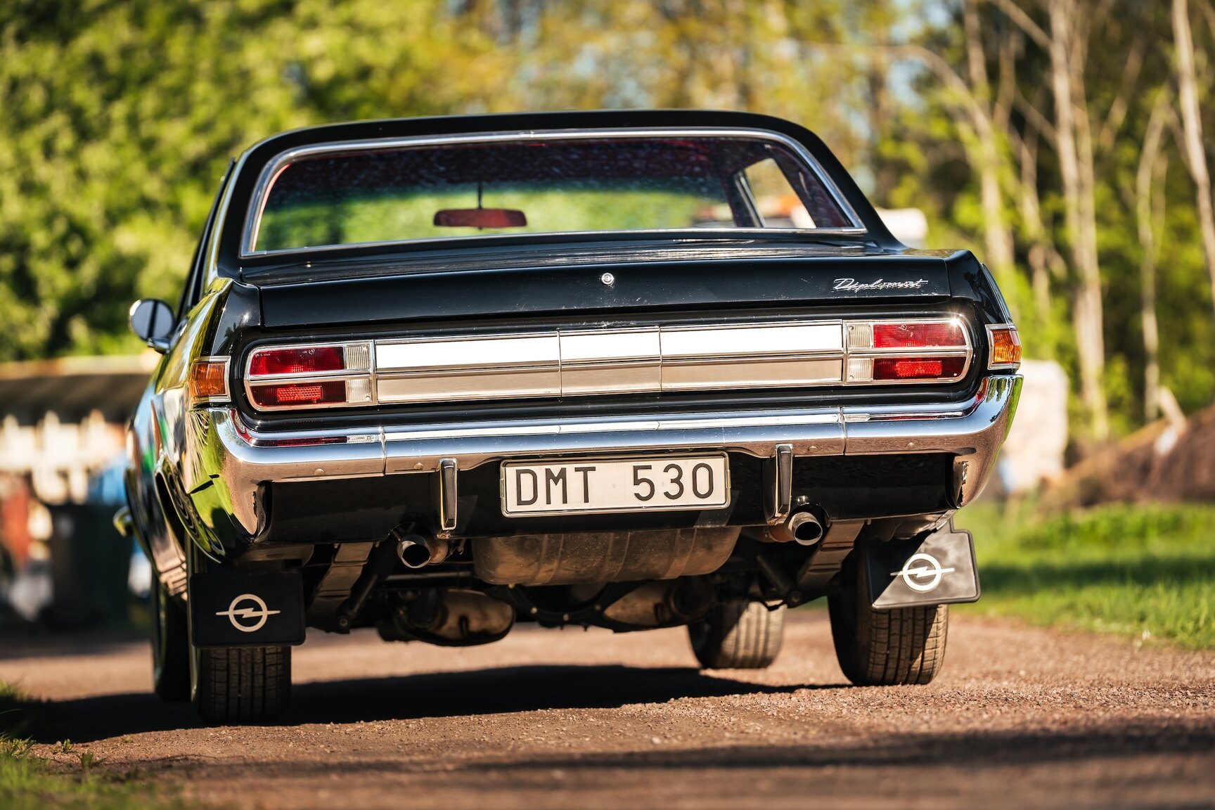 Exteriörbild på 1966 Opel Diplomat Coupé 5.4