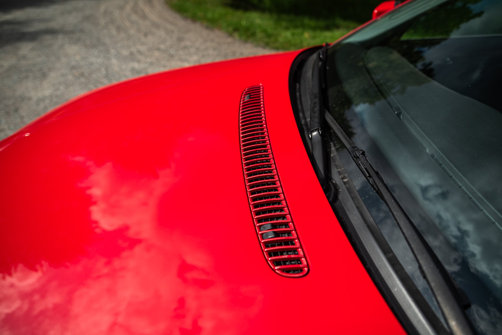 Exterior image of 2001 BMW 330Xi